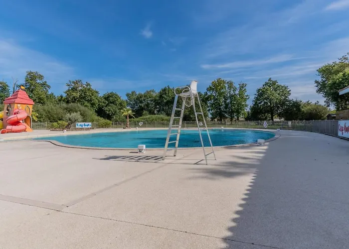 Capfun 5 Stars 64 M With Pool And Terrace